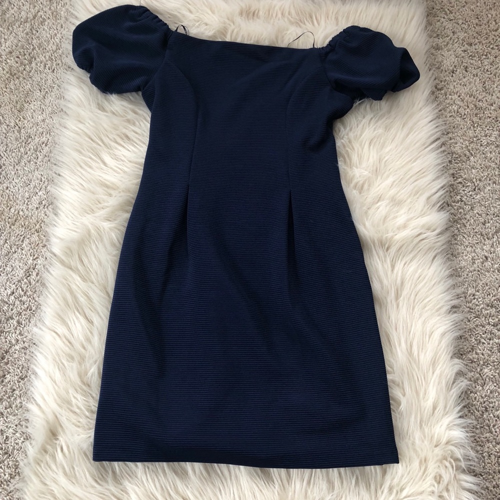Gorgeous ribbed off the shoulder dress - Picture 7 of 8